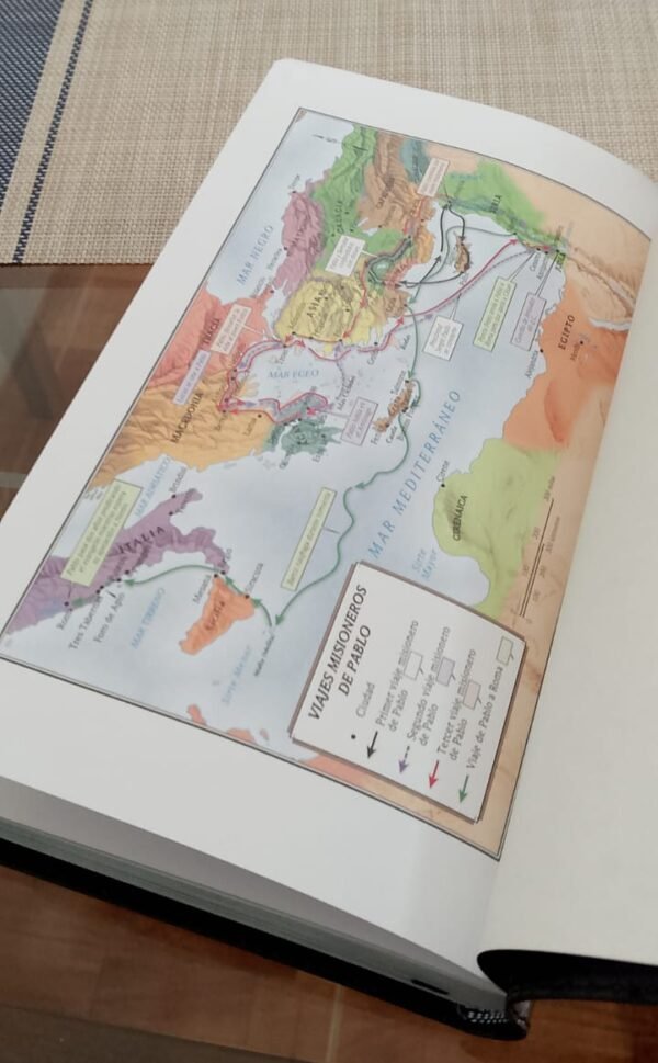 WhatsApp Image 2025-10-18 at 2.06.26 PM(3) Biblia Ultrafina Holman