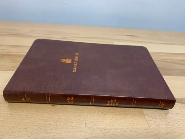 image_d9451f80-b866-4596-9b00-03d339a948d5_1200x Biblia Ultrafina Holman